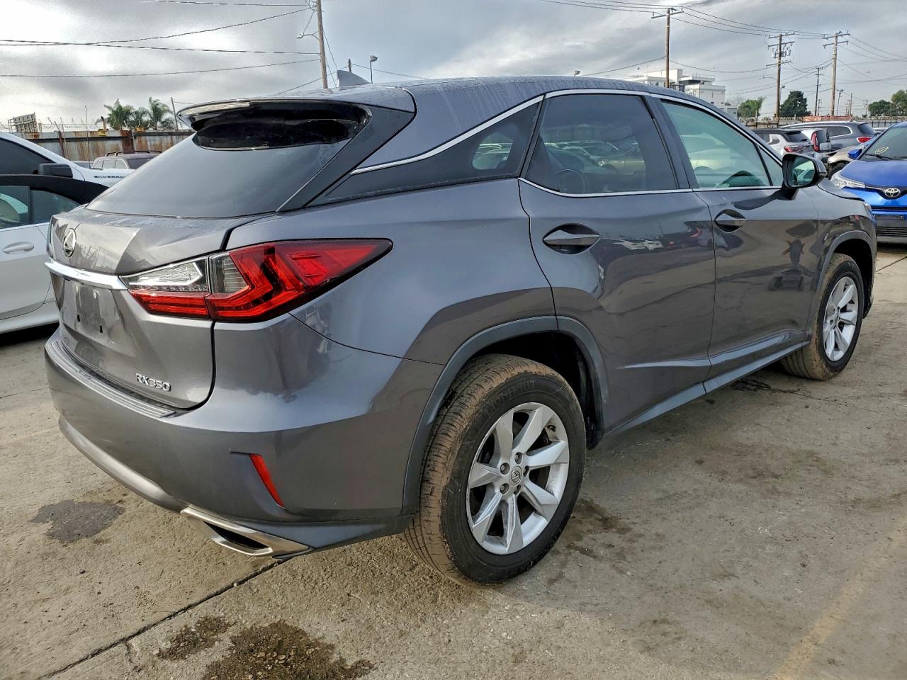 Lexus RX 350 Base Image 3