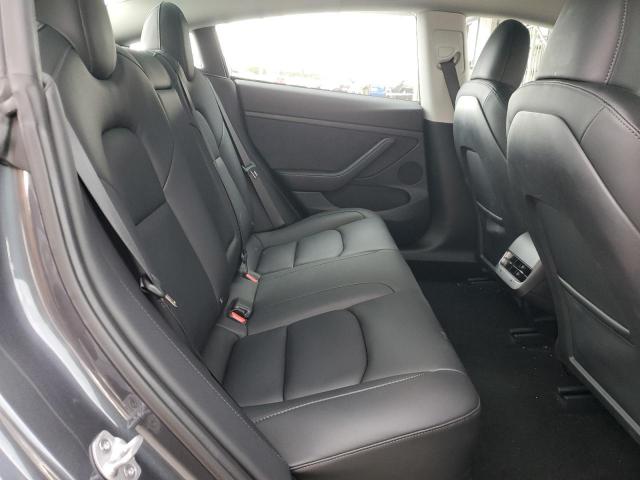 Tesla Model 3 Image 12