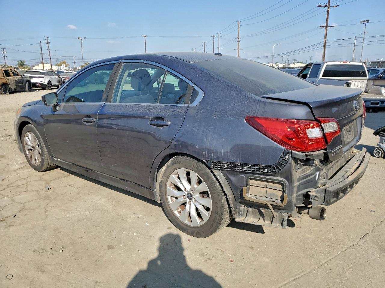 Subaru Legacy 2.5i Premium Image 2