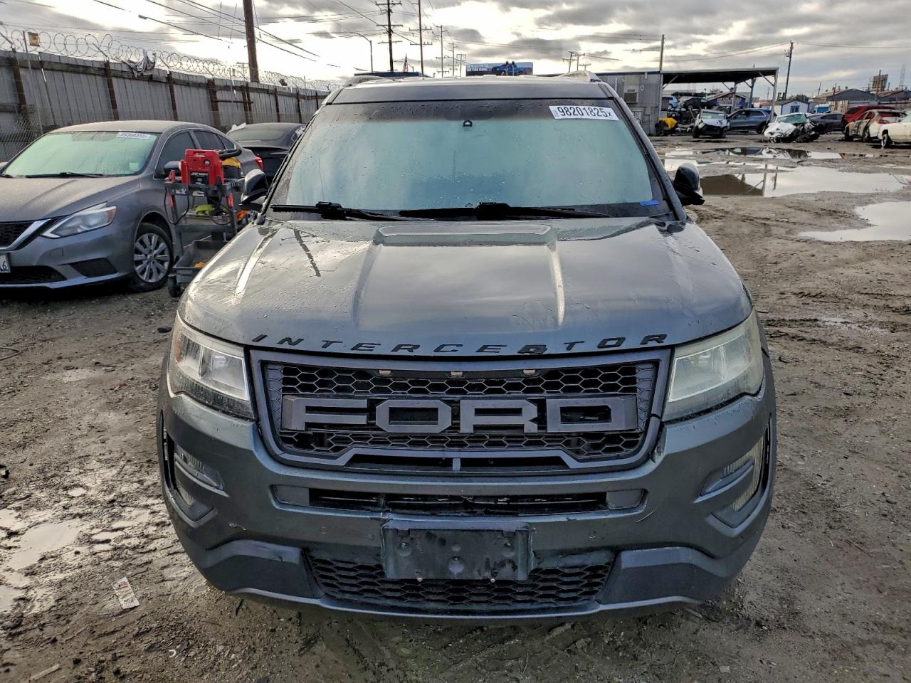 Ford Explorer Xlt Image 7