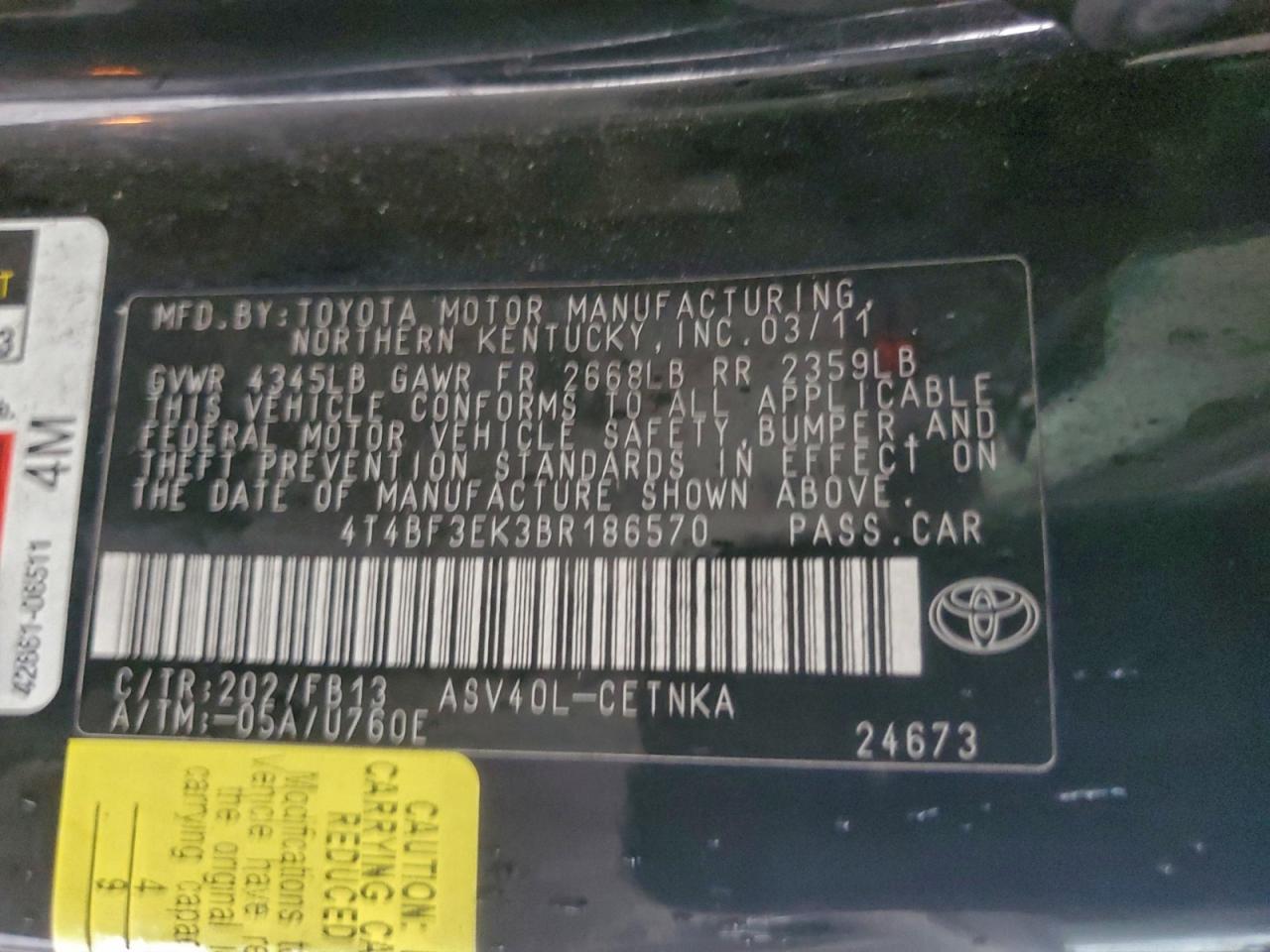 Toyota Camry Base Image 4