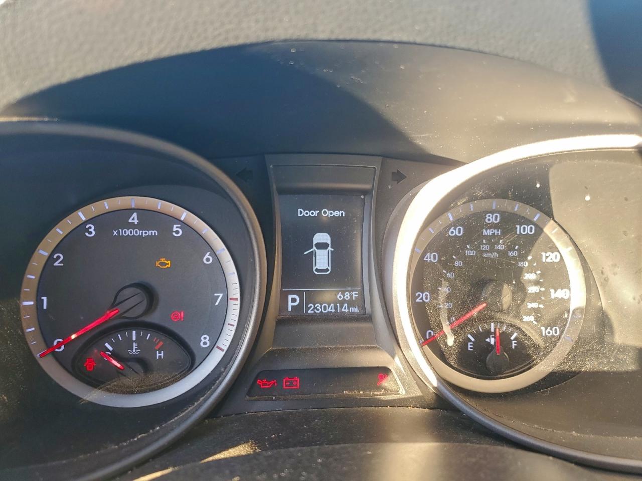 Hyundai SANTA FE Image 7