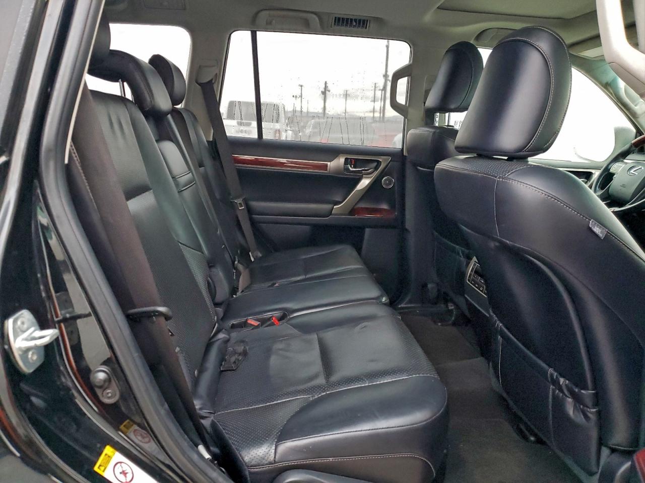 Lexus Gx 460 Premium Image 9