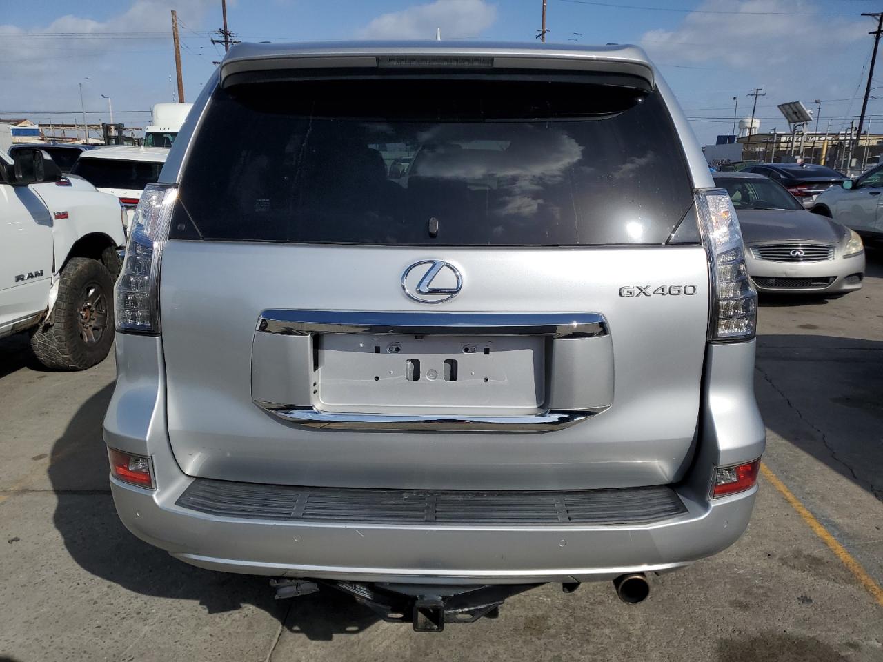 Lexus Gx 460 Image 3