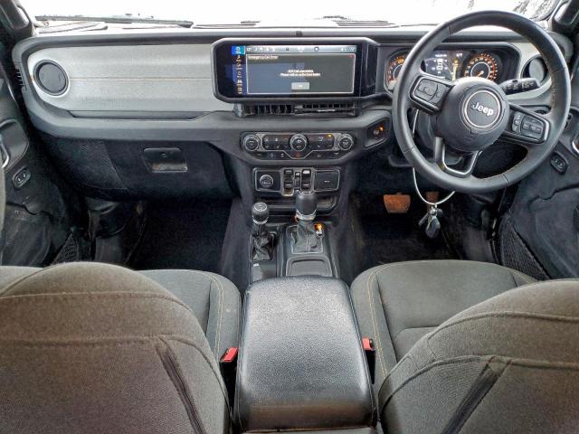 Jeep Wrangler Sport Image 12