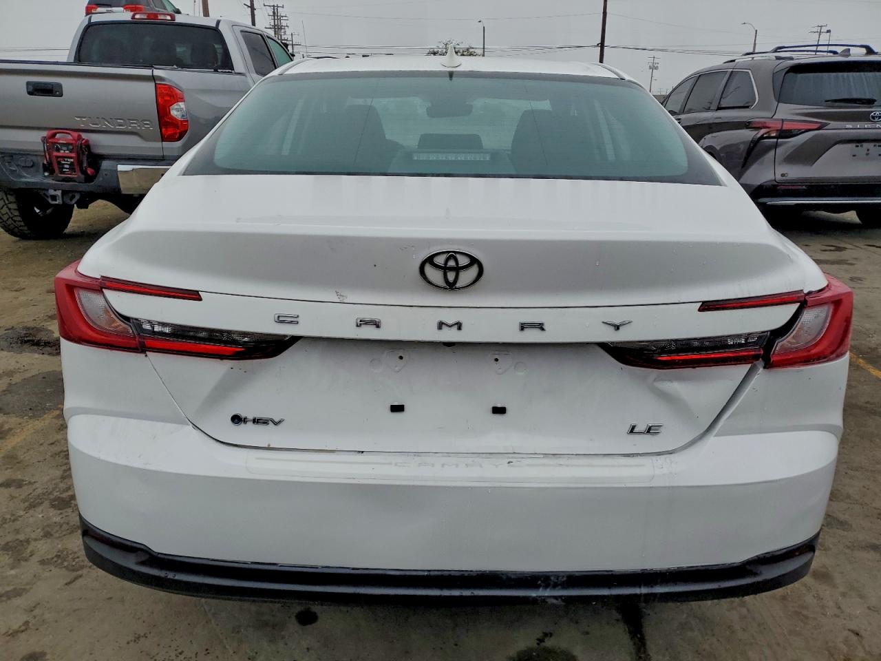 Toyota Camry Xse Image 4
