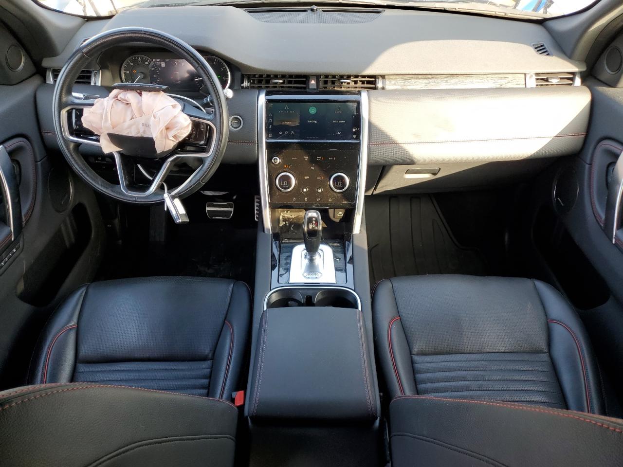 Land Rover Discovery S R-dynamic Image 2