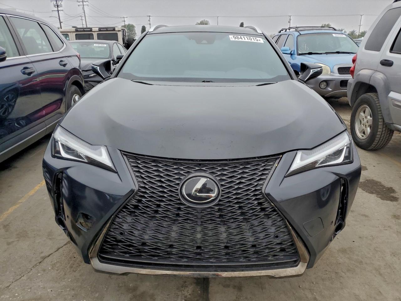 Lexus Ux 250h Image 3