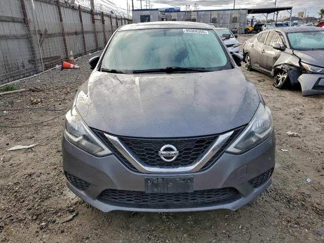 Nissan Sentra S Image 10