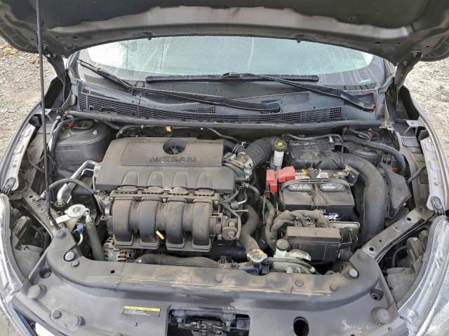 Nissan Sentra S Image 8