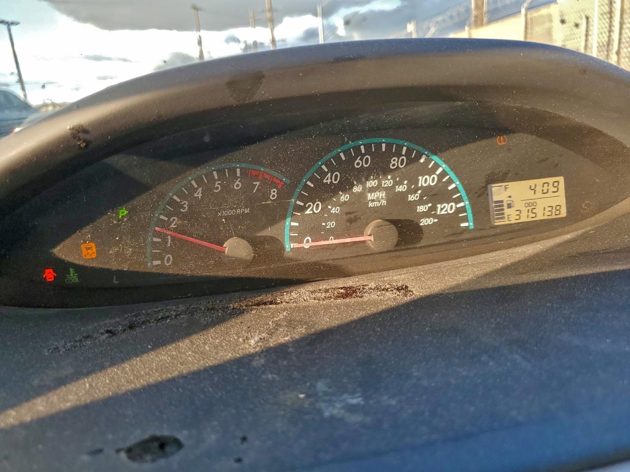 Toyota Yaris Image 8