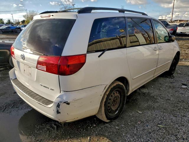 Toyota Sienna Ce Image 2