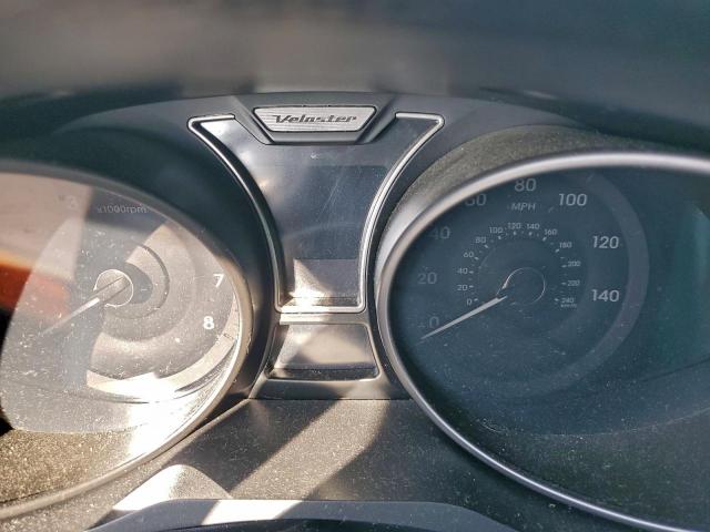 Hyundai VELOSTER Turbo Image 13