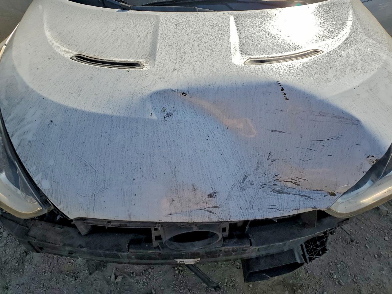 Hyundai VELOSTER Turbo Image 6