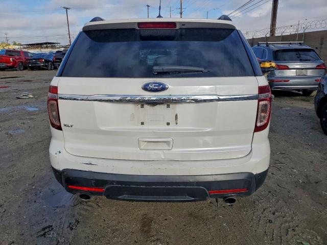 Ford Explorer Xlt Image 9