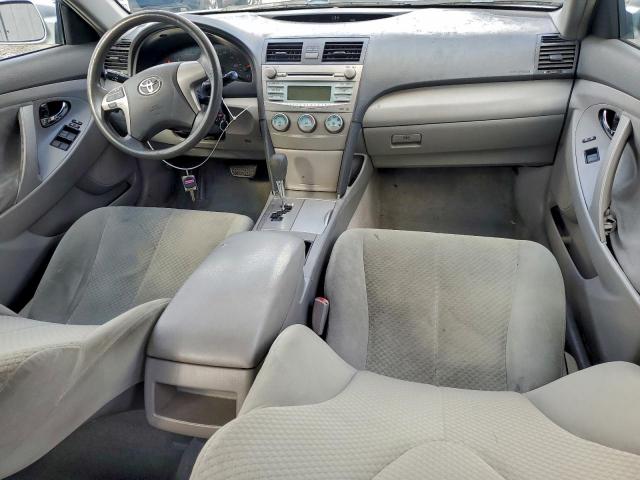 Toyota Camry Ce Image 5