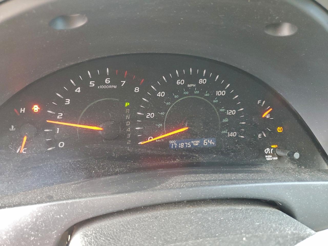 Toyota Camry Ce Image 7