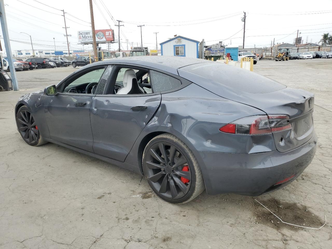Tesla Model S Image 12