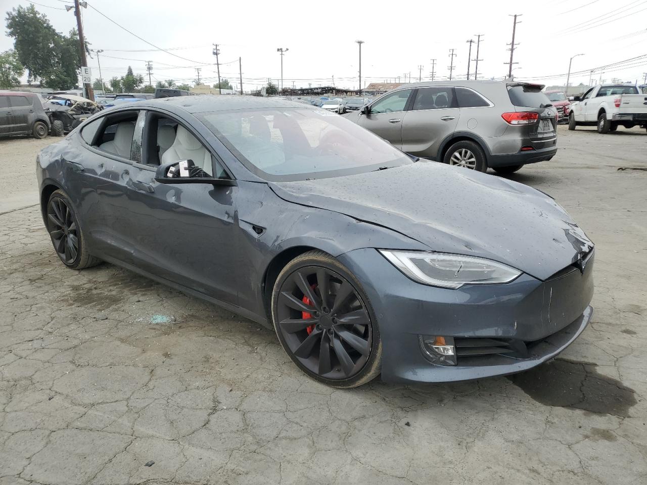 Tesla Model S Image 7