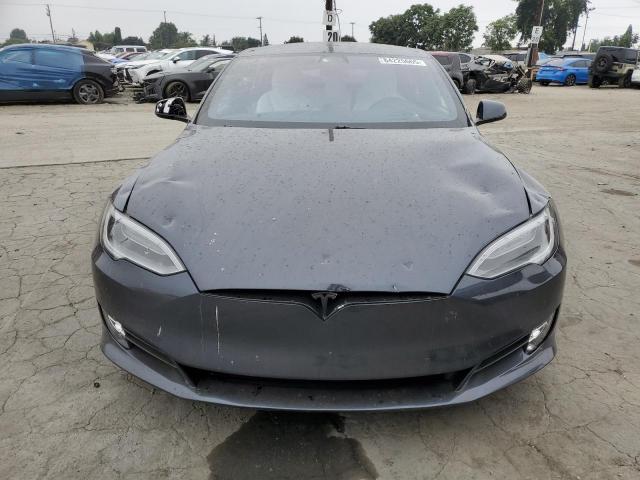 Tesla Model S Image 11