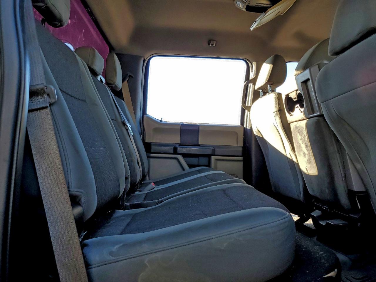 Ford F-150 Supercrew Image 4