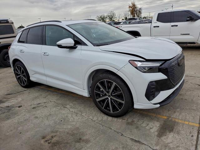 Audi Q4 Premium Plus Image 3