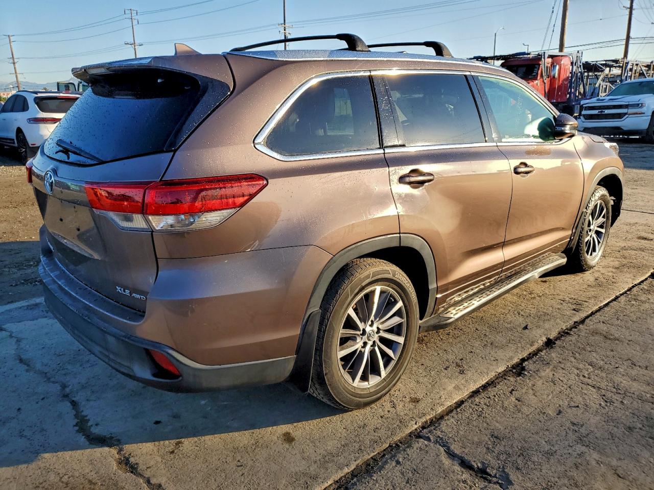 Toyota Highlander Se Image 11