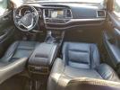 Toyota Highlander Se Image 7