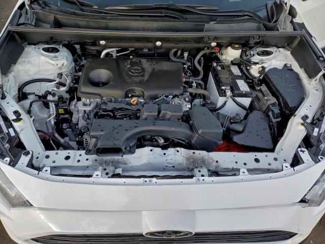 Toyota RAV4 Xle Image 8