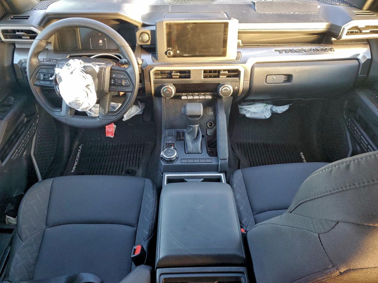 Toyota Tacoma Double Cab Image 7