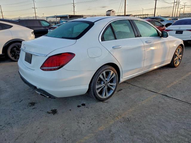 Mercedes-Benz C-Class 300 Image 8