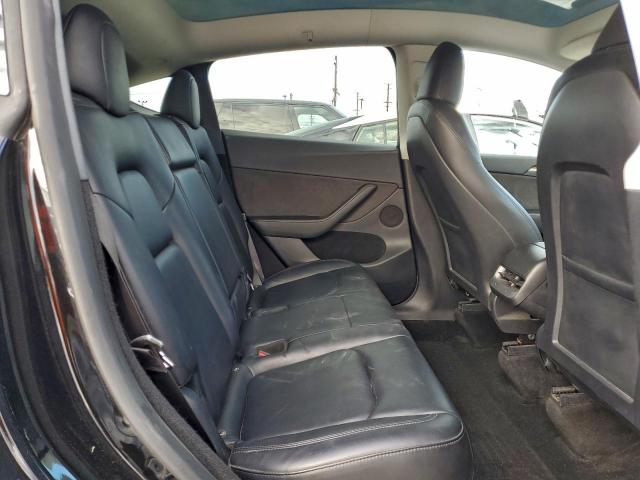 Tesla Model Y Image 11