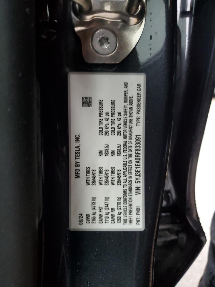 Tesla Model 3 Image 12