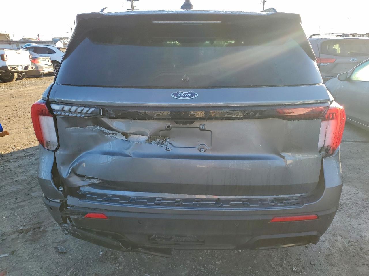 Ford Explorer St-line Image 5