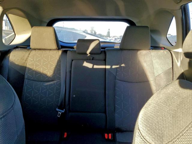 Toyota RAV4 Xle Image 8