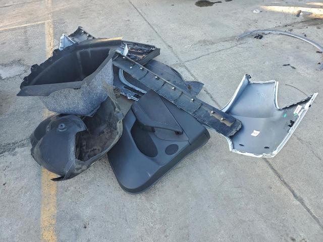 Tesla Model Y Image 11