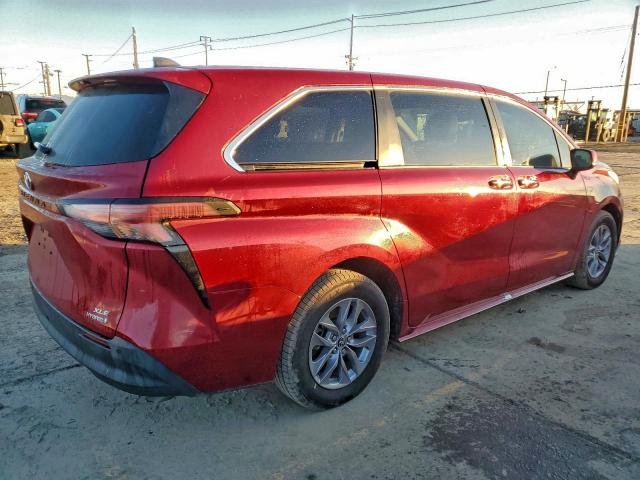 Toyota Sienna Xle Image 4