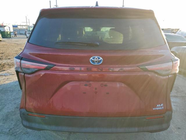 Toyota Sienna Xle Image 6