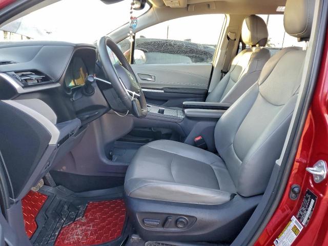 Toyota Sienna Xle Image 8