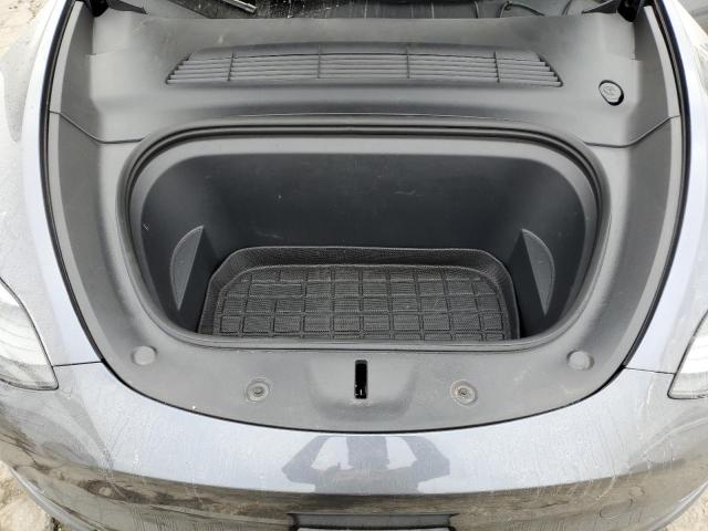 Tesla Model Y Image 13