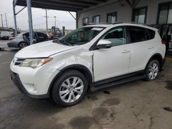  Salvage Toyota RAV4