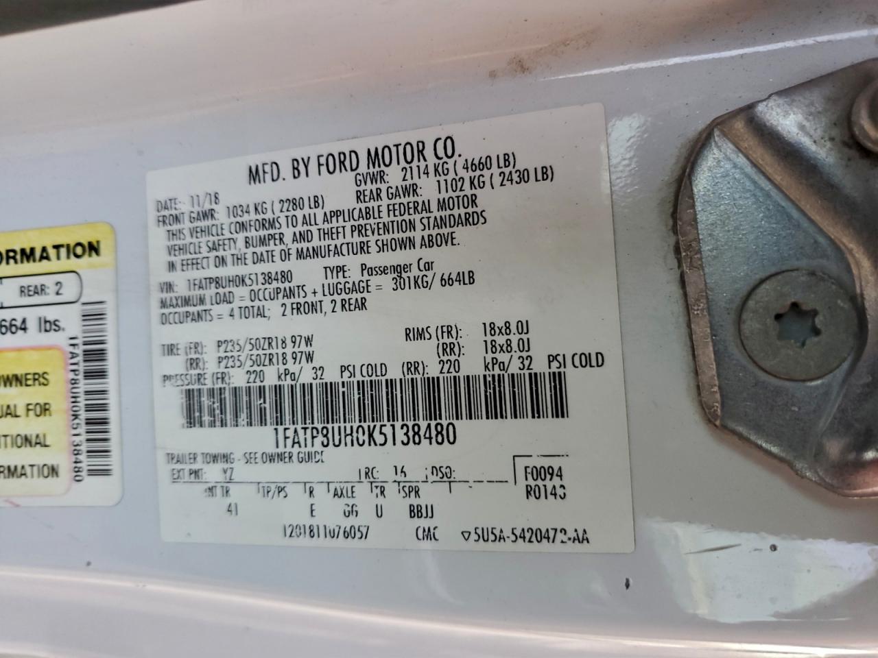 Ford Mustang Image 12