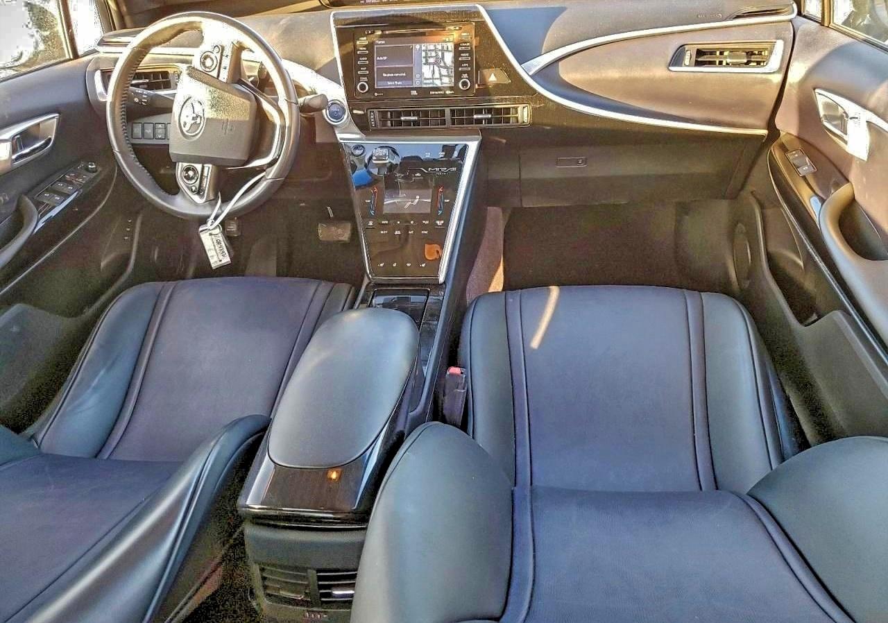 Toyota Mirai Image 10