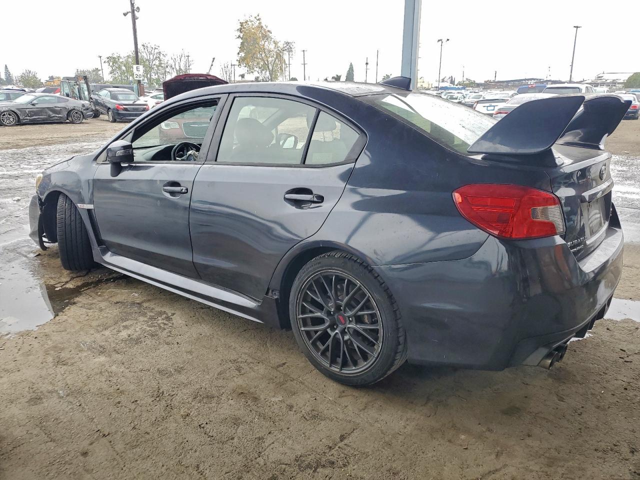 Subaru WRX Sti Image 5