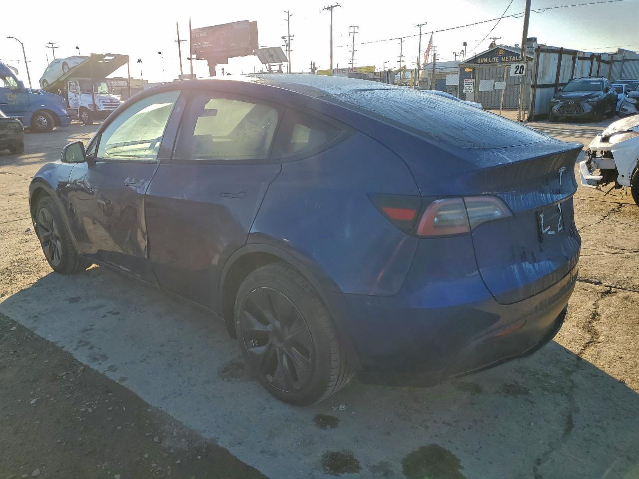 Tesla Model Y Image 2
