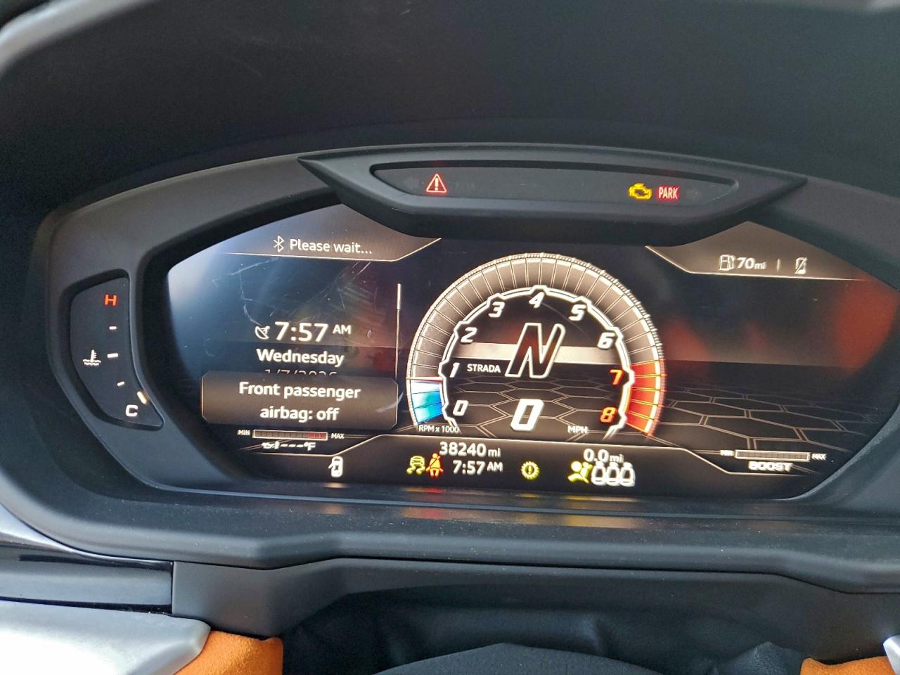 Lamborghini Urus Image 13