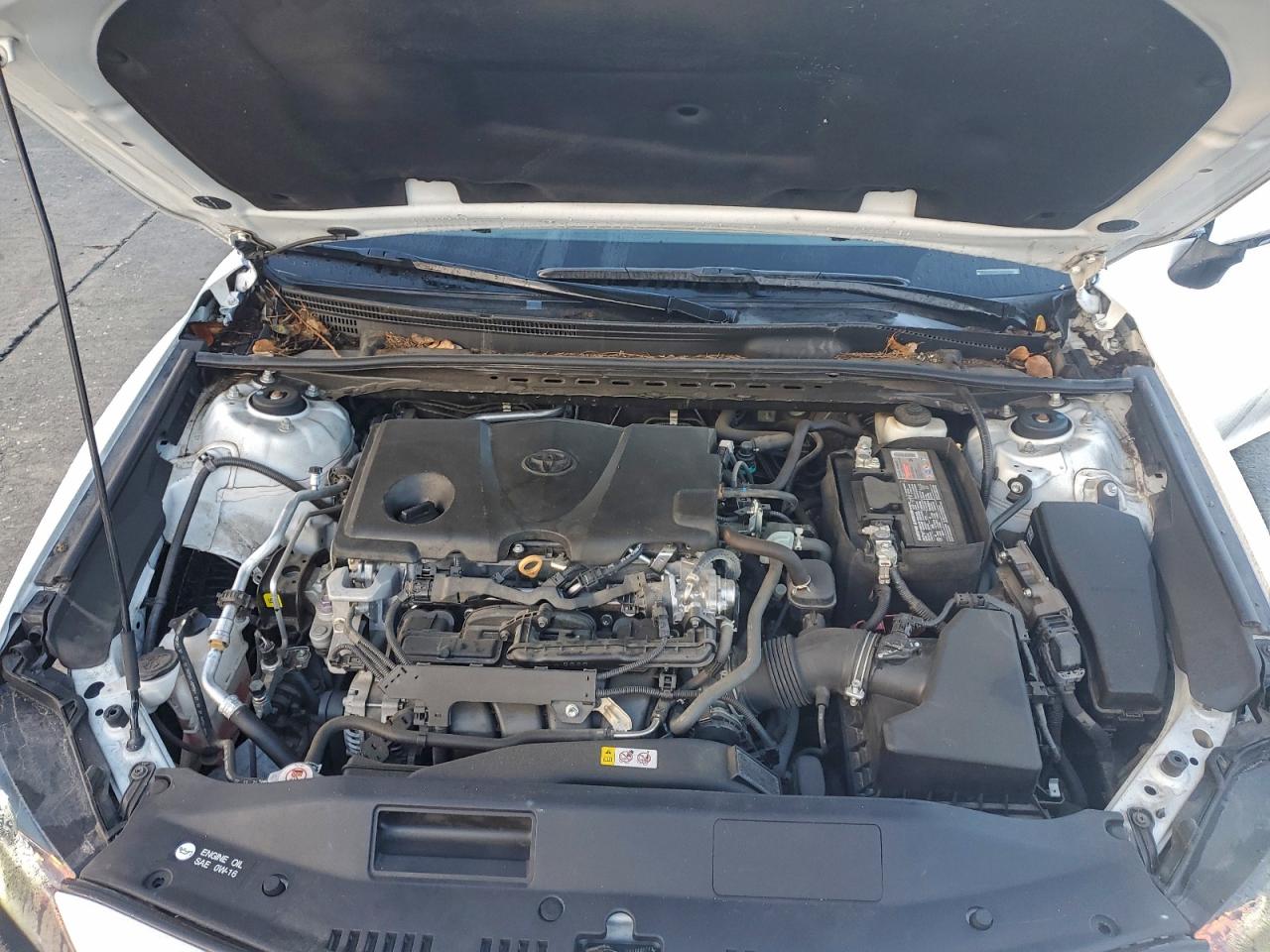 Toyota Camry Se Image 9