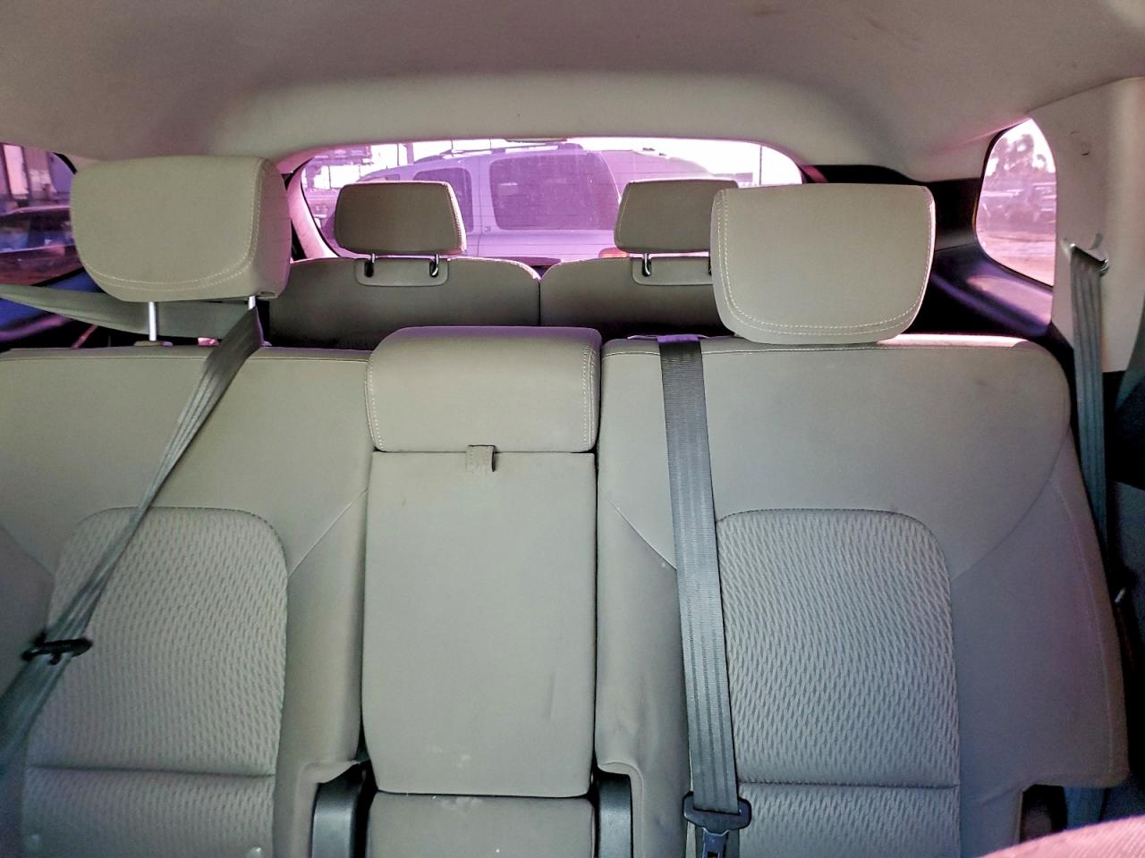 Hyundai SANTA FE Gls Image 6