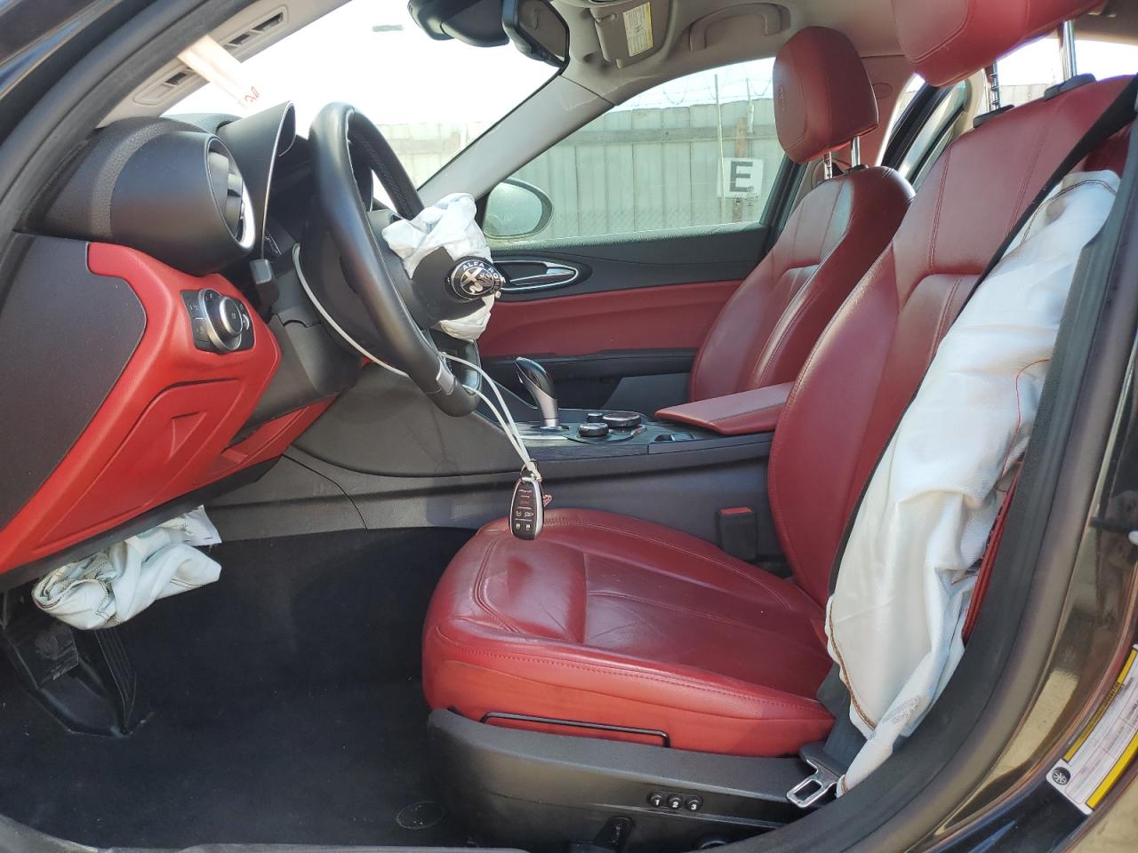 Alfa Romeo Giulia Image 9