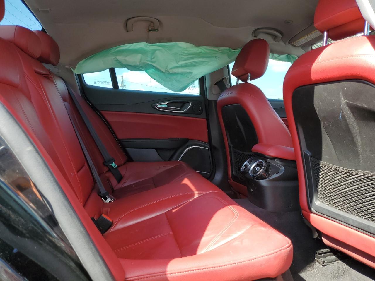 Alfa Romeo Giulia Image 8